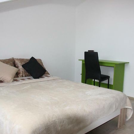 Apartment In City Center Rijeka Exterior foto