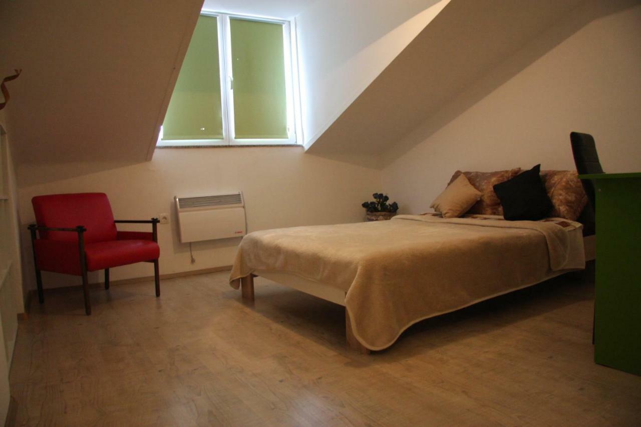 Apartment In City Center Rijeka Exterior foto